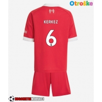 Otroške Nogometnih dresov Liverpool Milos Kerkez #6 Domači 2025-26 Kratki rokavi (+ hlače)